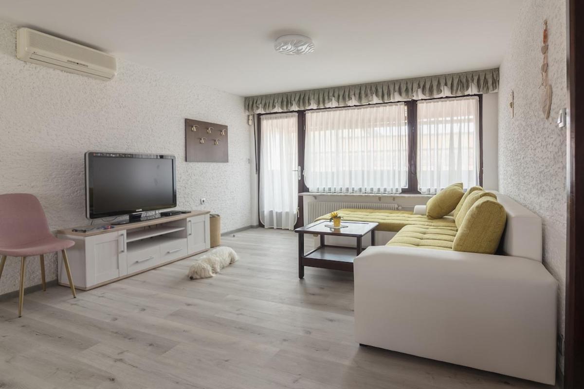 Family Apartment Nakiteya Ljubljana Luaran gambar